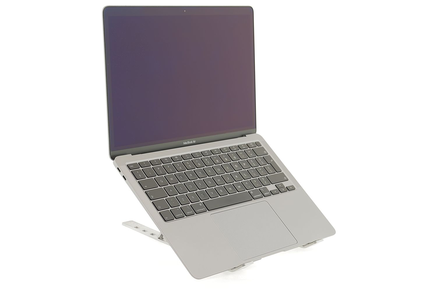 Apple MacBook Air 13″ 2020, i5 1.1 GHz, 8 GB, Intel Iris Plus 256 GB Space Gray - Kiváló