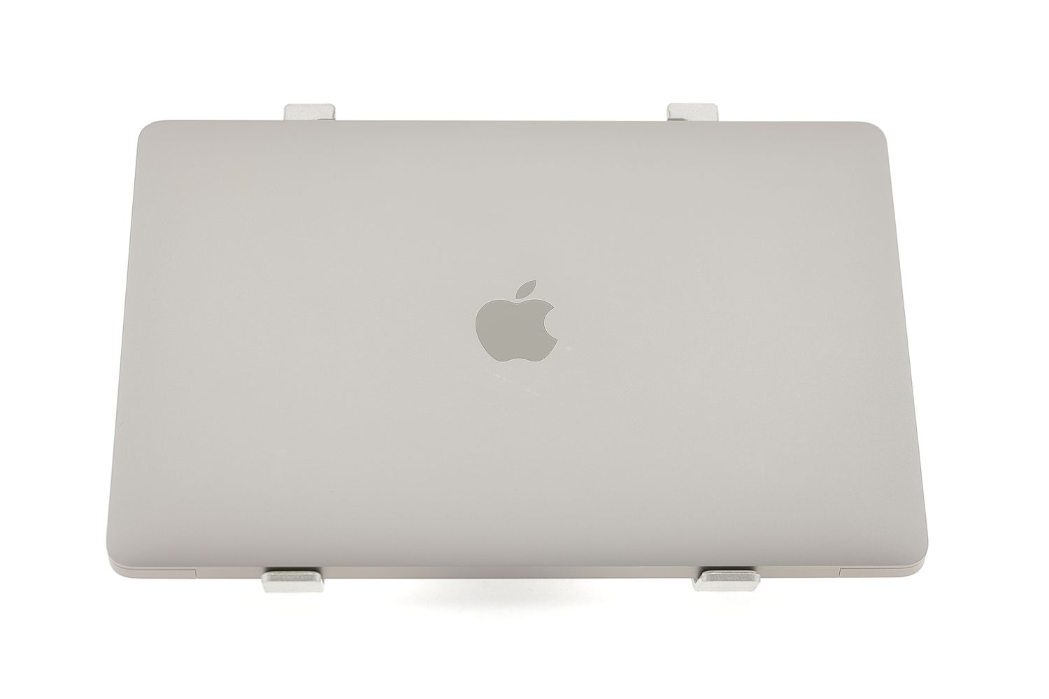 Apple MacBook Air 13″ 2020, M1 8 Cores, 8 GB, 8 core GPU 512 GB Space Gray - Újszerű