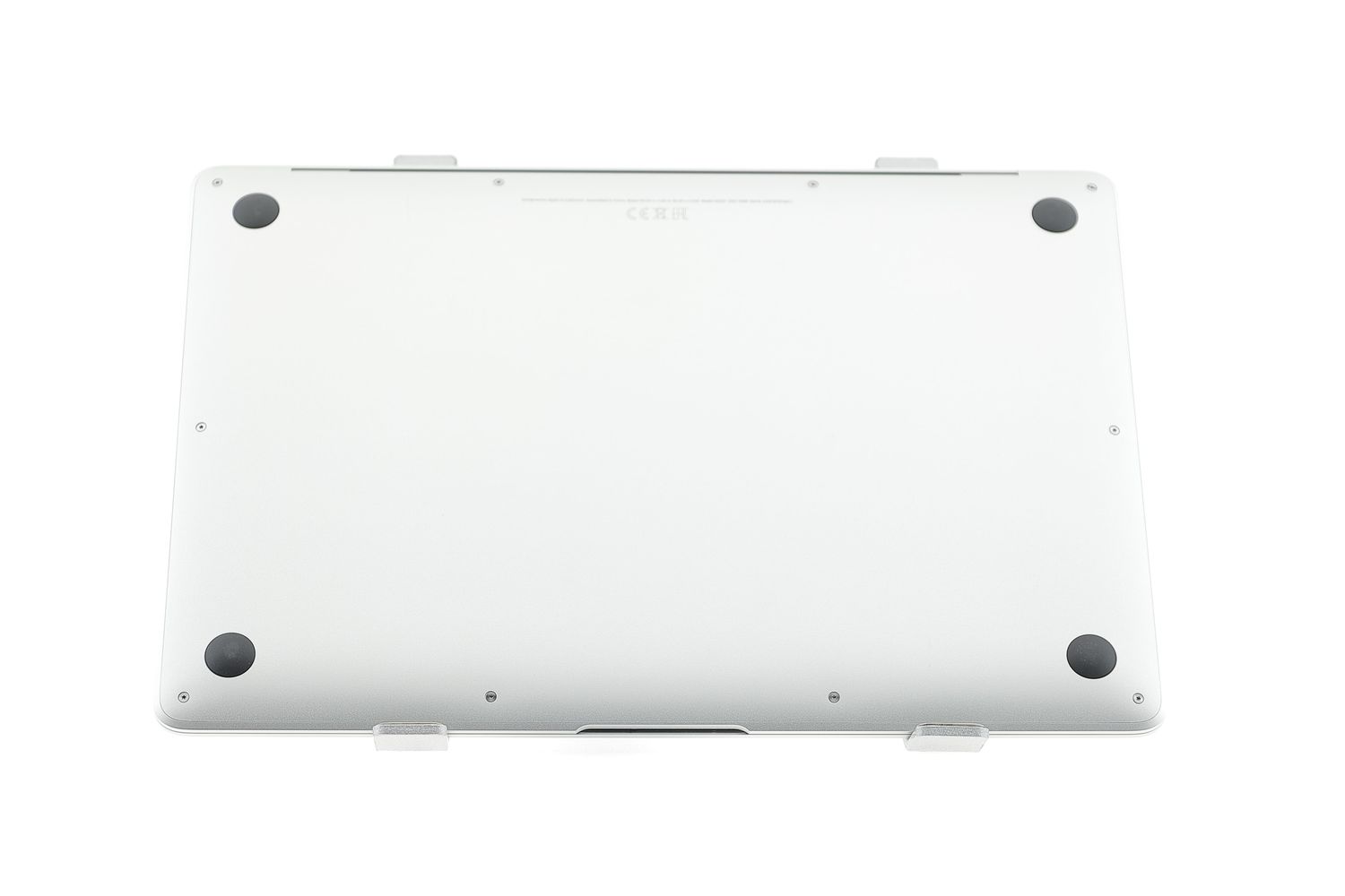 Apple MacBook Air 13″ 2020, M1 8 Cores, 8 GB, 7 core GPU 256 GB Silver - Ca nou