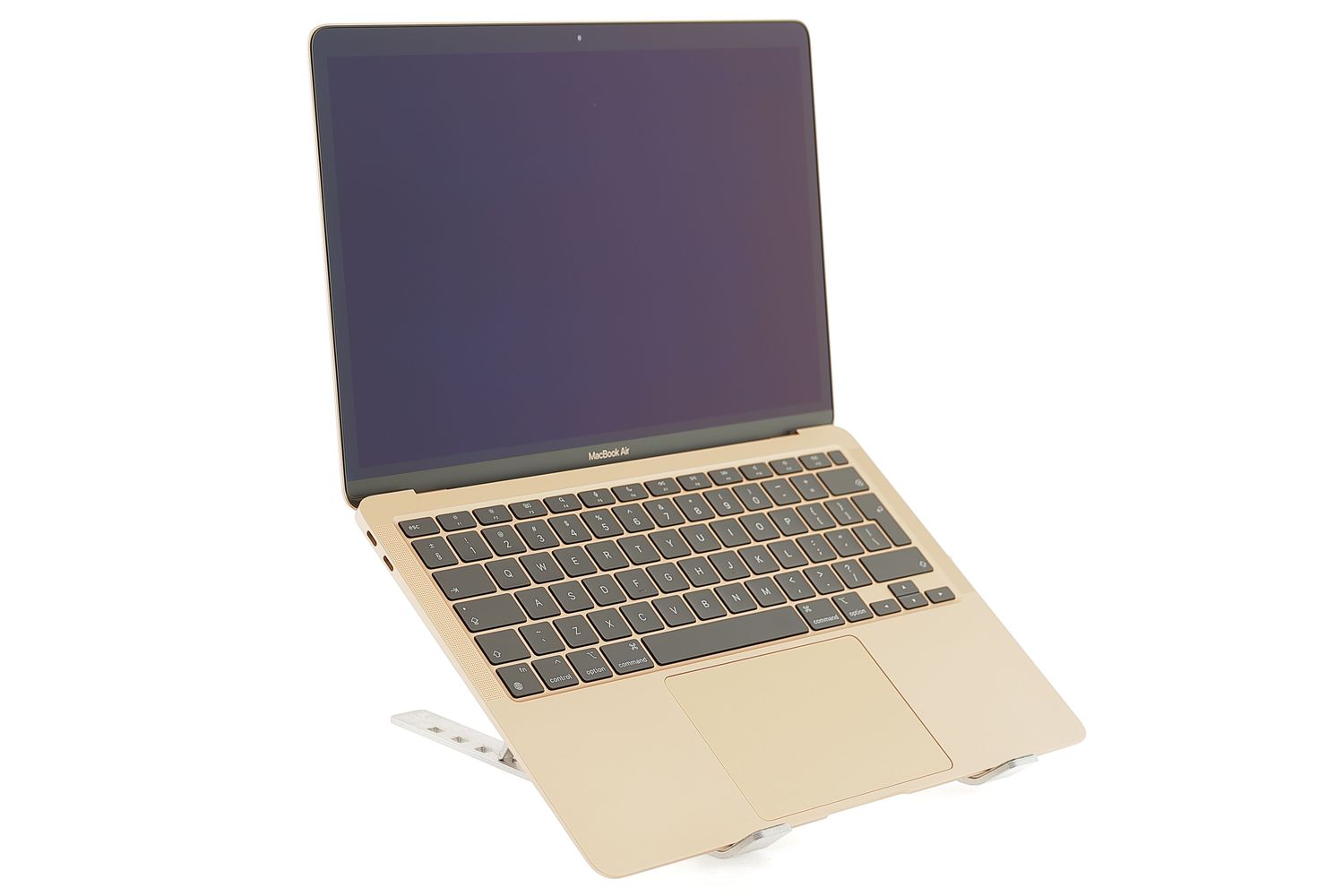 Apple MacBook Air 13″ 2020, M1 8 Cores, 8 GB, 7 core GPU 256 GB Gold - Újszerű