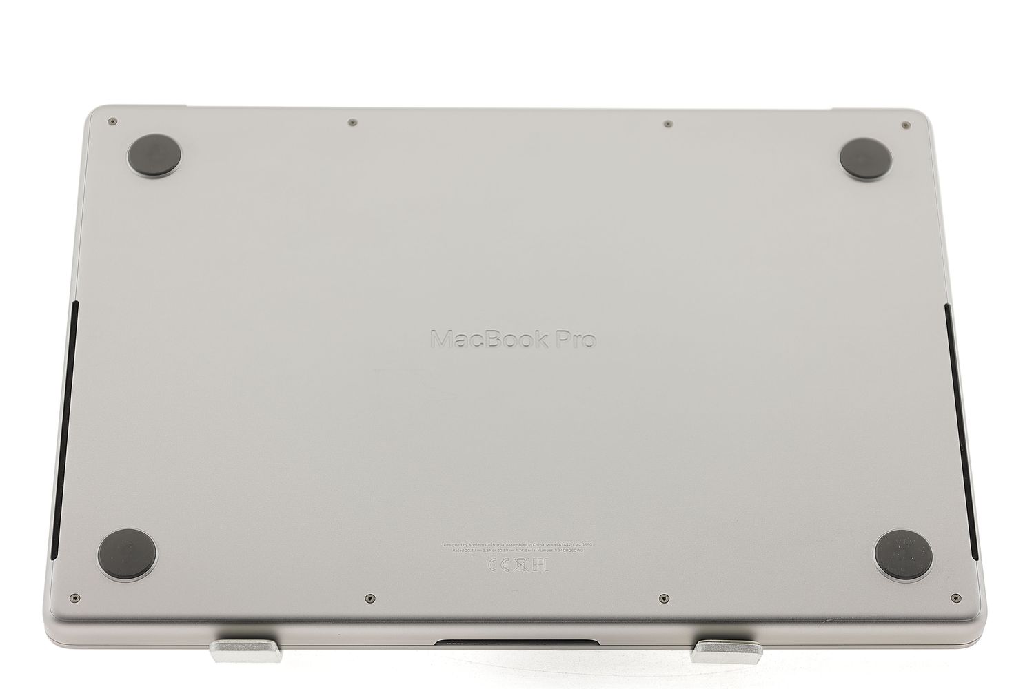 Apple MacBook Pro 14″ 2021, M1 Pro 8 Cores, 16 GB, 14 core GPU 512 GB Space Gray - Kiváló