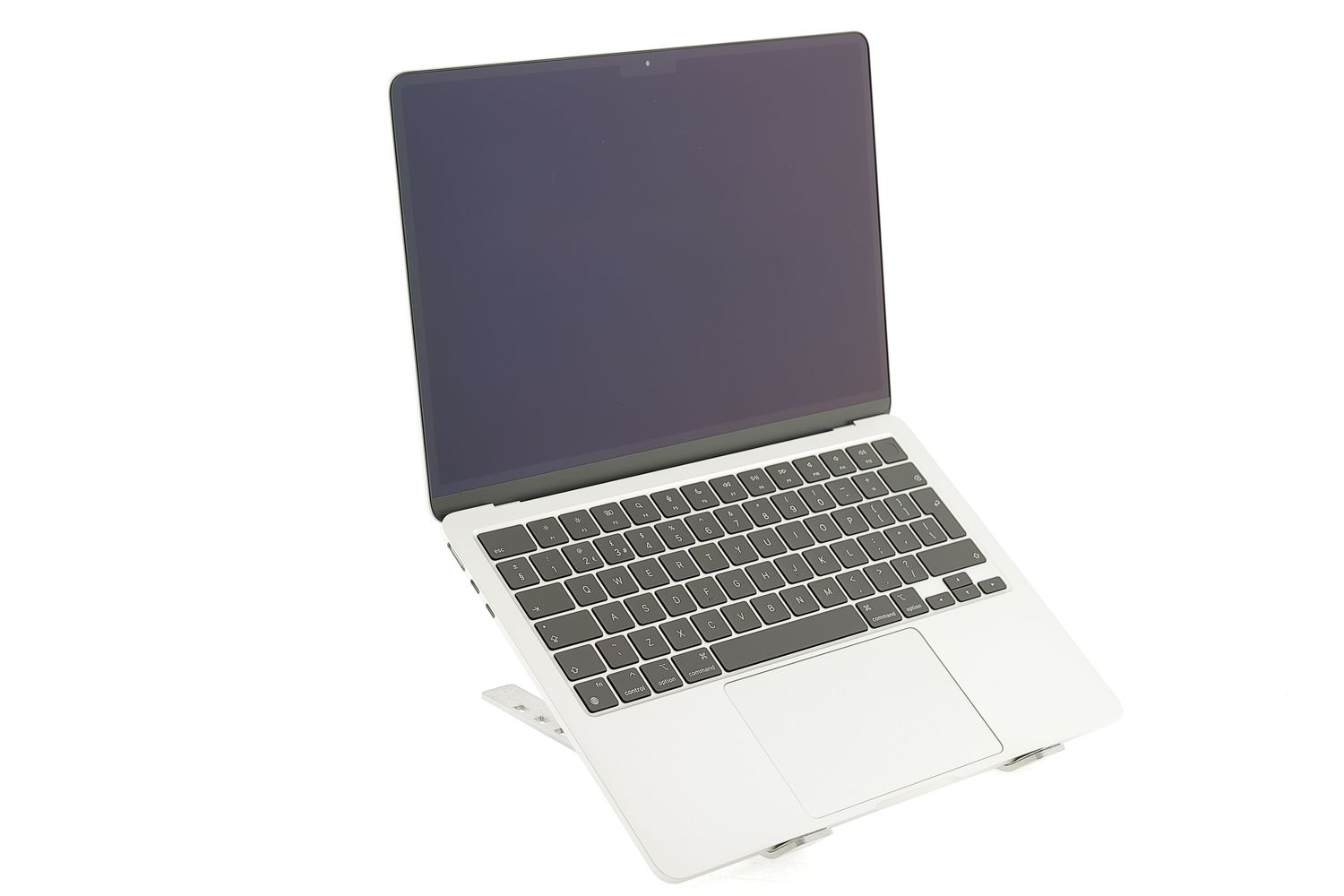 Apple MacBook Air 13″ 2022, M2 8 Cores, 8 GB, 10 core GPU 512 GB Silver - Като нов