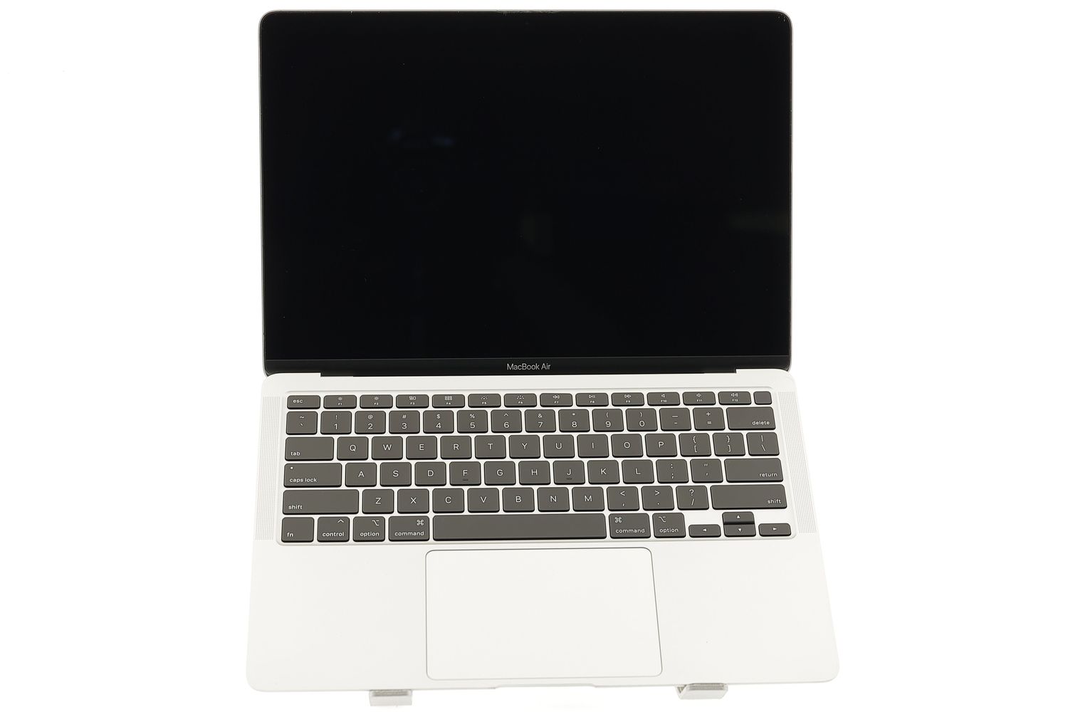 Apple MacBook Air 13″ 2020, i5 1.1 GHz, 8 GB, Intel Iris Plus 256 GB Silver - Excelent