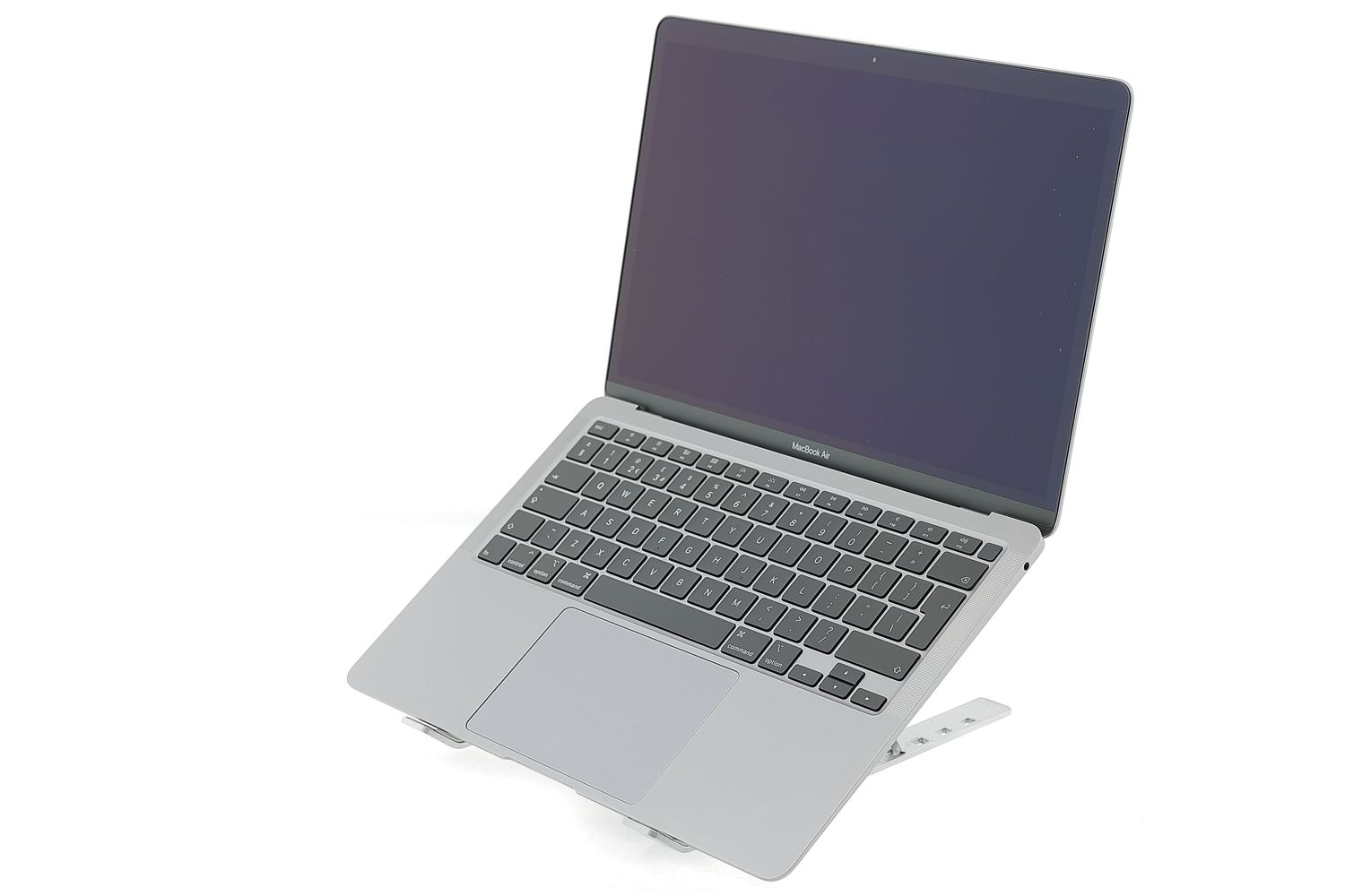 Apple MacBook Air 13″ 2020, i5 1.1 GHz, 8 GB, Intel Iris Plus 512 GB Space Gray - Отлично