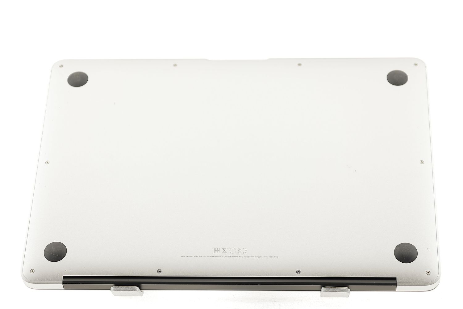 Apple MacBook Air 13″ 2017, i5 1.8 GHz, 8 GB, HD Graphics 6000 128 GB Silver - Ca nou