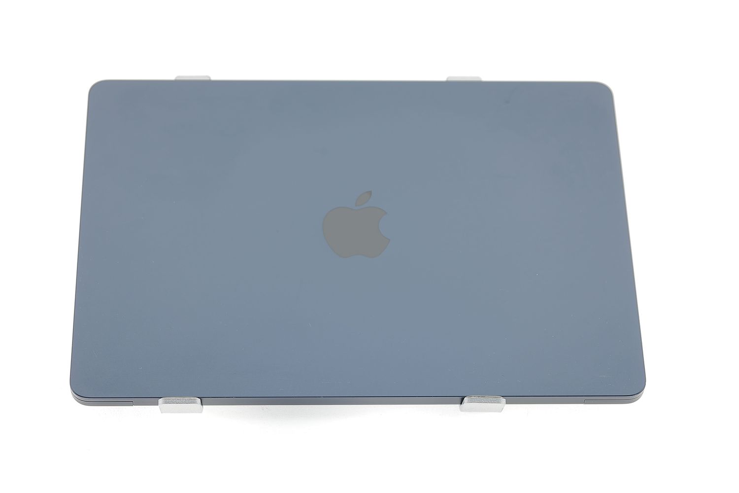 Apple MacBook Air 13″ 2022, M2 8 Cores, 16 GB, 8 core GPU 256 GB Midnight - Πολύ καλό