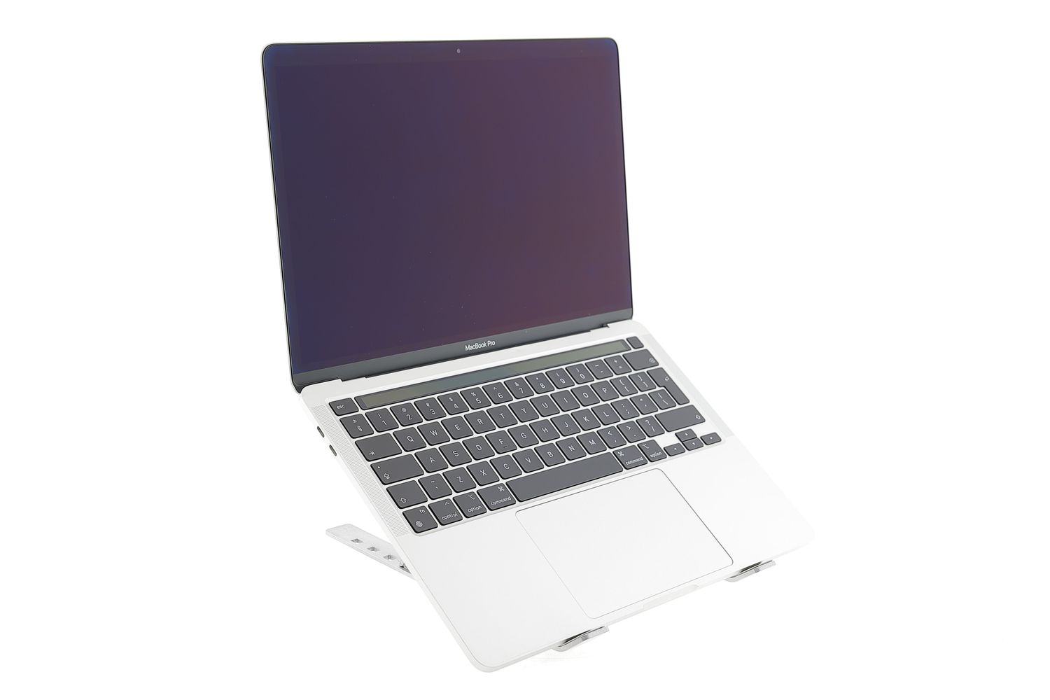 Apple MacBook Pro 13″ 2020, M1 8 Cores, 8 GB, 8 core GPU 256 GB Silver - Foarte bun
