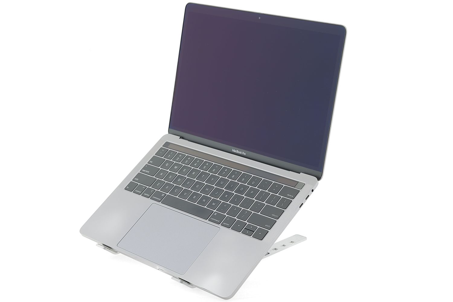 Apple MacBook Pro 13″ Touch Bar 2018, i5 2.3 GHz, 8 GB, Intel Iris Plus Graphics 655 256 GB Space Gray - Nagyon jó
