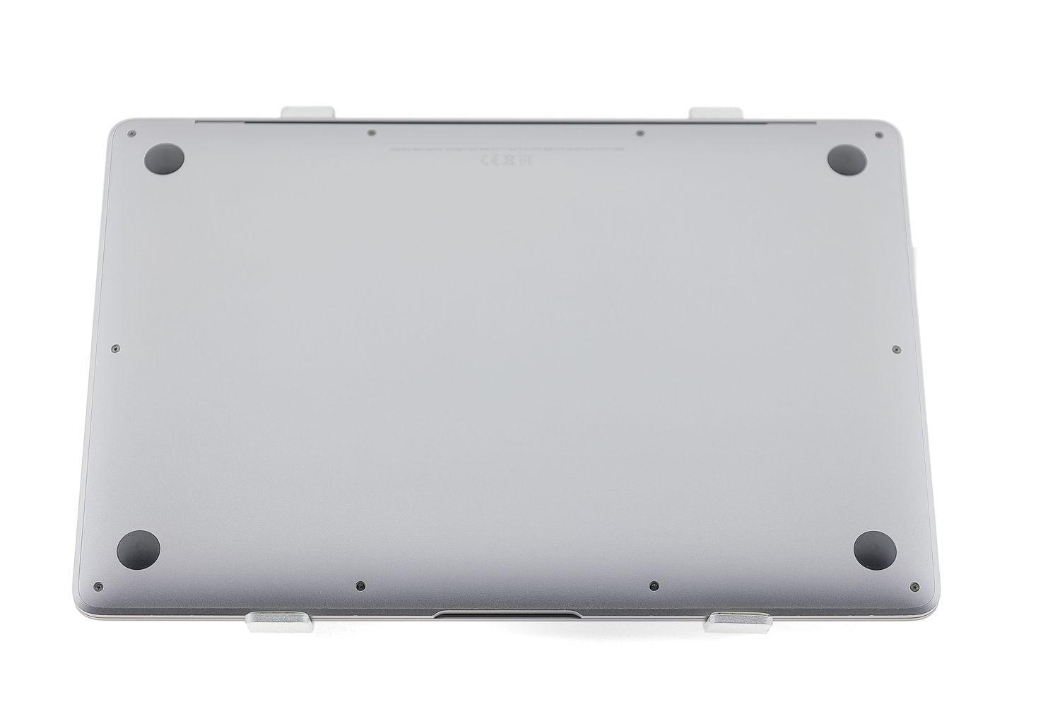 Apple MacBook Air 13″ 2020, i3 1.1 GHz, 8 GB, Intel Iris Plus 256 GB Space Gray