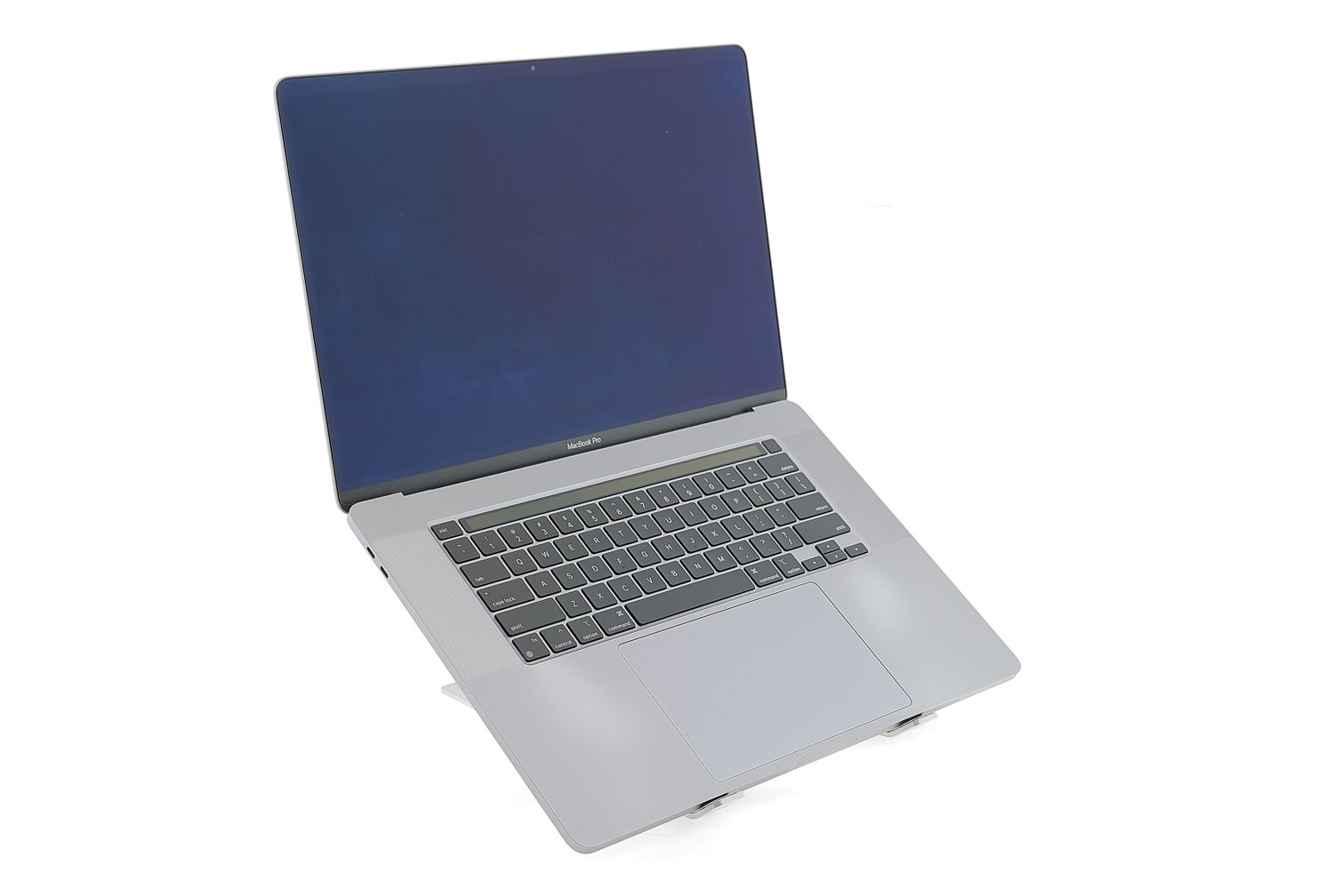 Apple MacBook Pro 16″ Touch Bar 2019, i7 2.6 GHz, 16 GB, AMD Radeon Pro 5300M 512 GB Silver