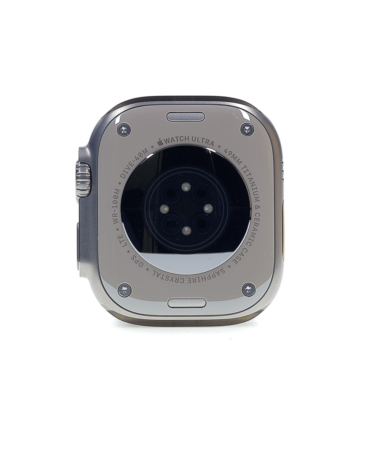 Apple Watch Ultra 2022, GPS + Cellular, Titanium 49mm Titanium - Много добро
