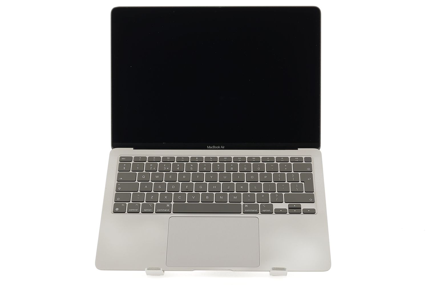 Apple MacBook Air 13″ 2020, M1 8 Cores, 16 GB, 7 core GPU 512 GB Space Gray - Nagyon jó