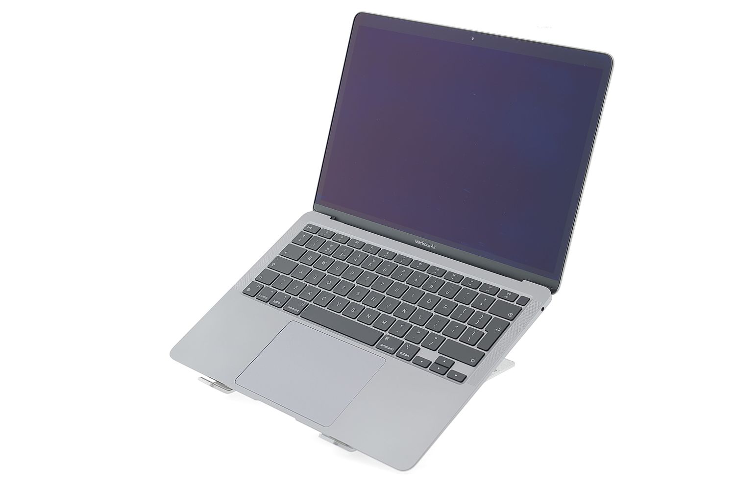 Apple MacBook Air 13″ 2020, M1 8 Cores, 8 GB, 7 core GPU, Space