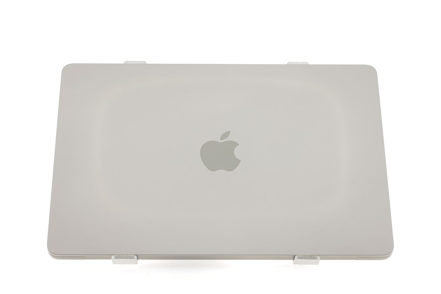 Apple MacBook Air 13″ 2022, M2 8 Cores, 8 GB, 8 core GPU 256 GB Space Gray