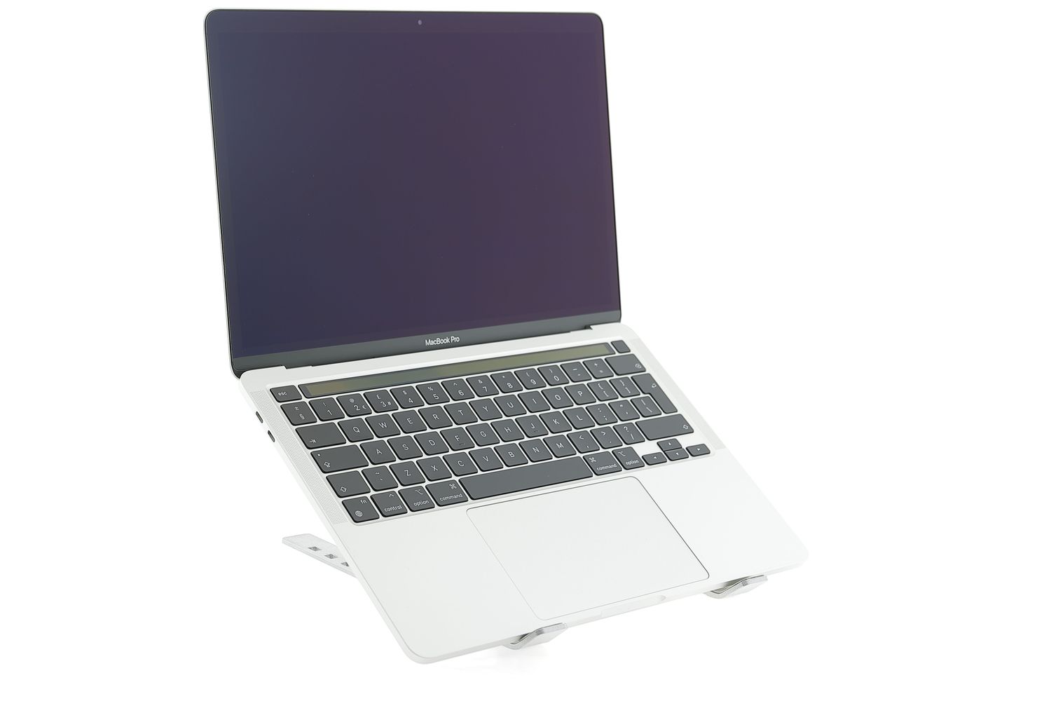 Apple MacBook Pro 13″ 2020, M1 8 Cores, 8 GB, 8 core GPU 512 GB Silver - Като нов