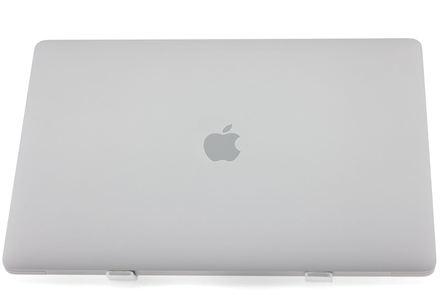 Apple MacBook Pro 15″ Touch Bar 2018, i9 2.9 GHz, 32 GB, AMD Radeon Pro 555X 256 GB Space Gray