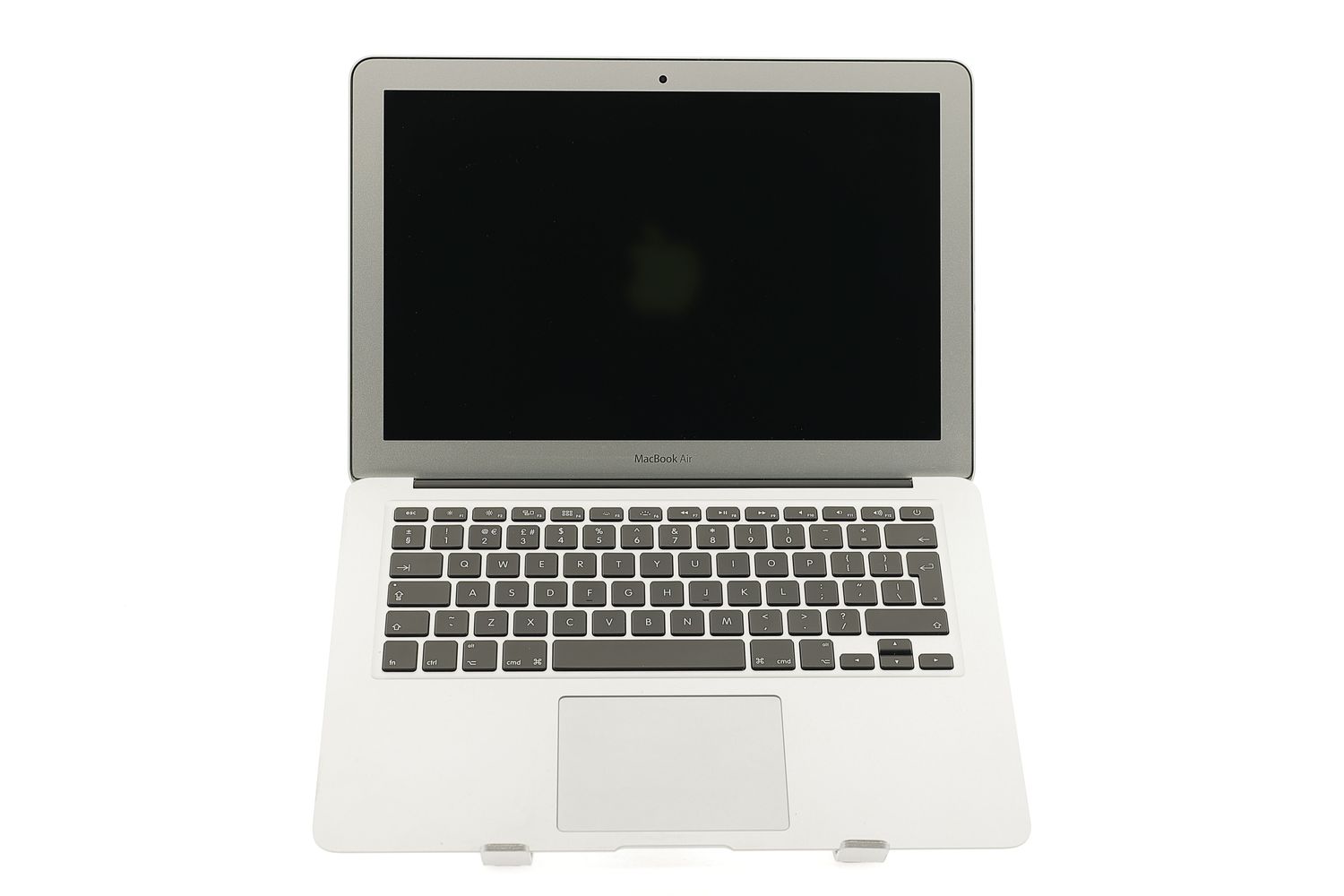 Apple MacBook Air 13″ 2017, i5 1.8 GHz, 8 GB, HD Graphics 6000 128 GB Silver - Újszerű