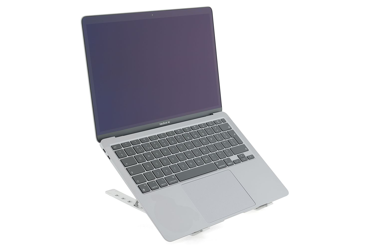 Apple MacBook Air 13″ 2020, M1 8 Cores, 8 GB, 7 core GPU 256 GB Space Gray - Excelent