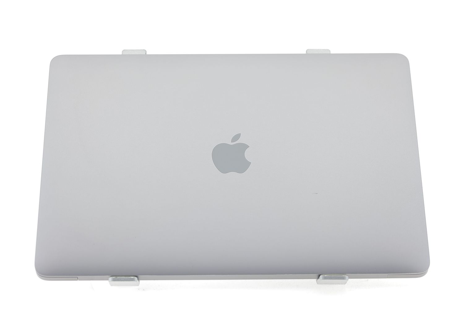 MacBook Pro 13インチ 2020 シルバー i5 8/256 MacBook Pro 13 インチ (2020) シルバー - Core i5 1.4 GHZ - SSD