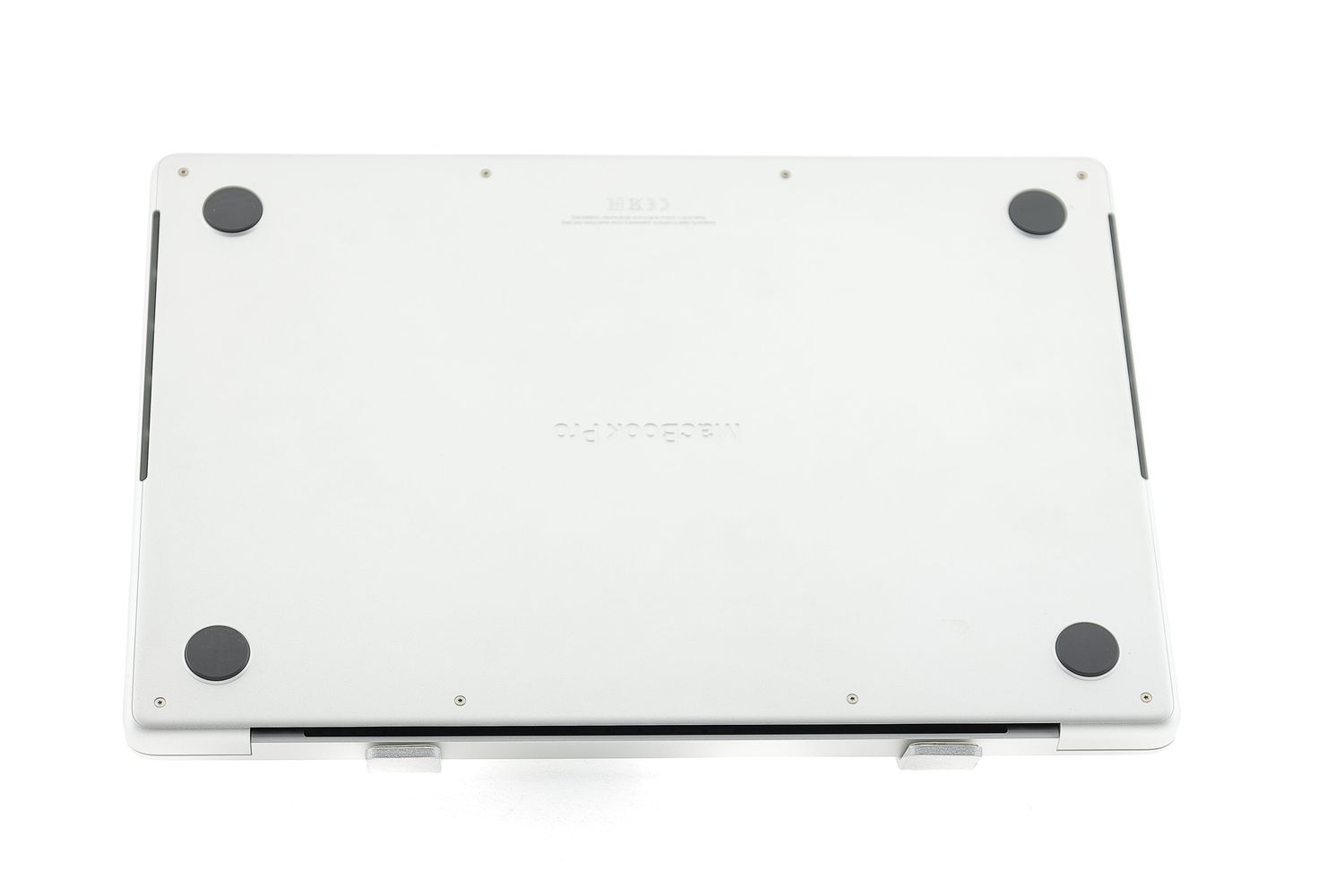 Apple MacBook Pro 14″ 2021, M1 Pro 10 Cores, 16 GB, 16 core GPU 1 TB Silver - Újszerű