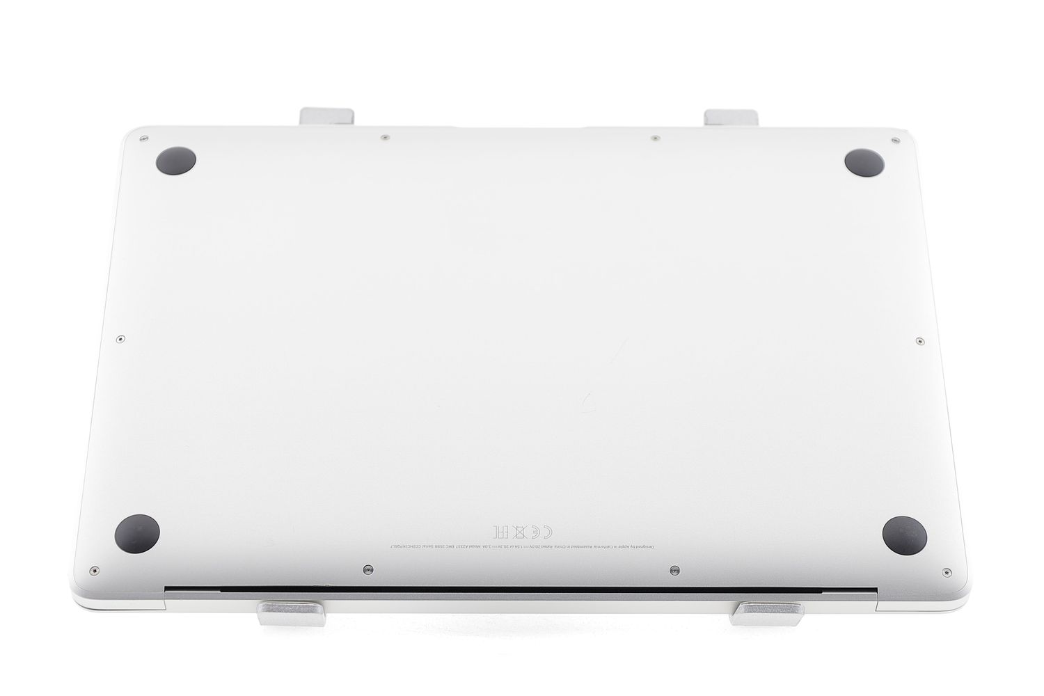 Apple MacBook Air 13″ 2020, M1 8 Cores, 8 GB, 7 core GPU 256 GB Silver - Excelent