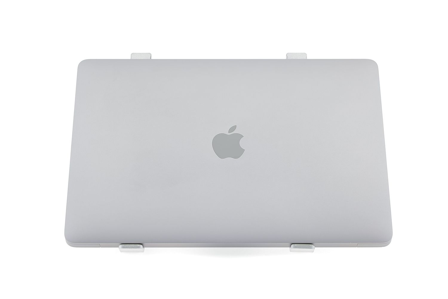 Apple MacBook Air 13″ 2020, M1 8 Cores, 8 GB, 7 core GPU, Space