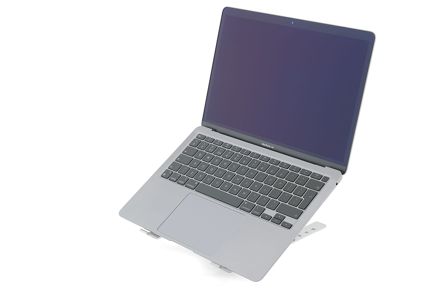 Apple MacBook Air 13″ 2020, M1 8 Cores, 8 GB, 7 core GPU 256 GB Space Gray - Excelent