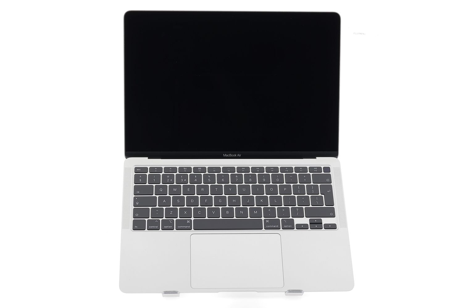 Apple MacBook Air 13″ 2020, M1 8 Cores, 8 GB, 7 core GPU 256 GB Silver - Kiváló