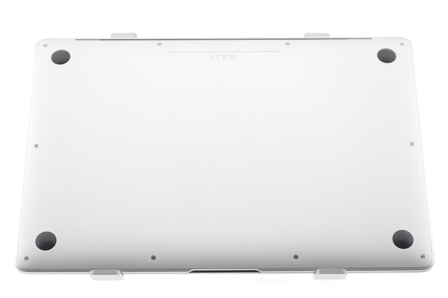 Apple MacBook Air 13″ 2020, M1 8 Cores, 8 GB, 7 core GPU 256 GB Silver - Bun