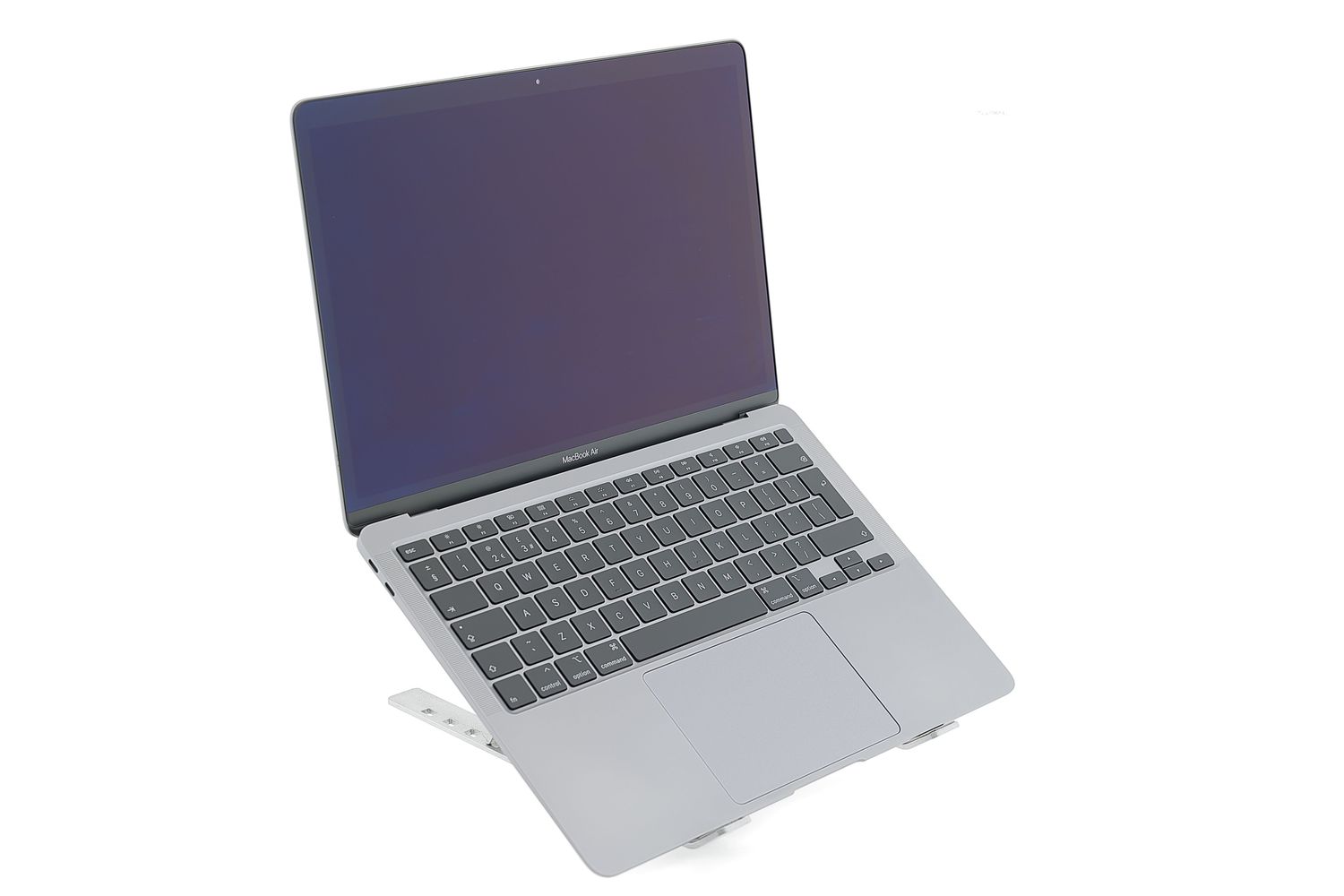 Apple MacBook Air 13″ 2020, M1 8 Cores, 8 GB, 7 core GPU, Space