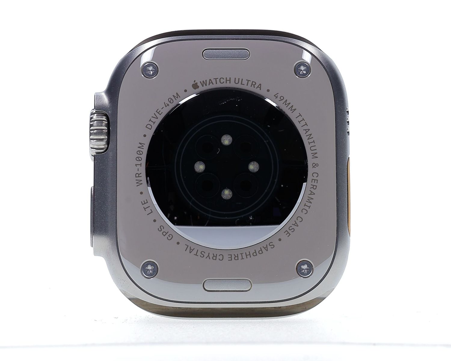 Apple Watch Ultra 2 2023, GPS + Cellular, Titanium 49mm Titanium - Като нов