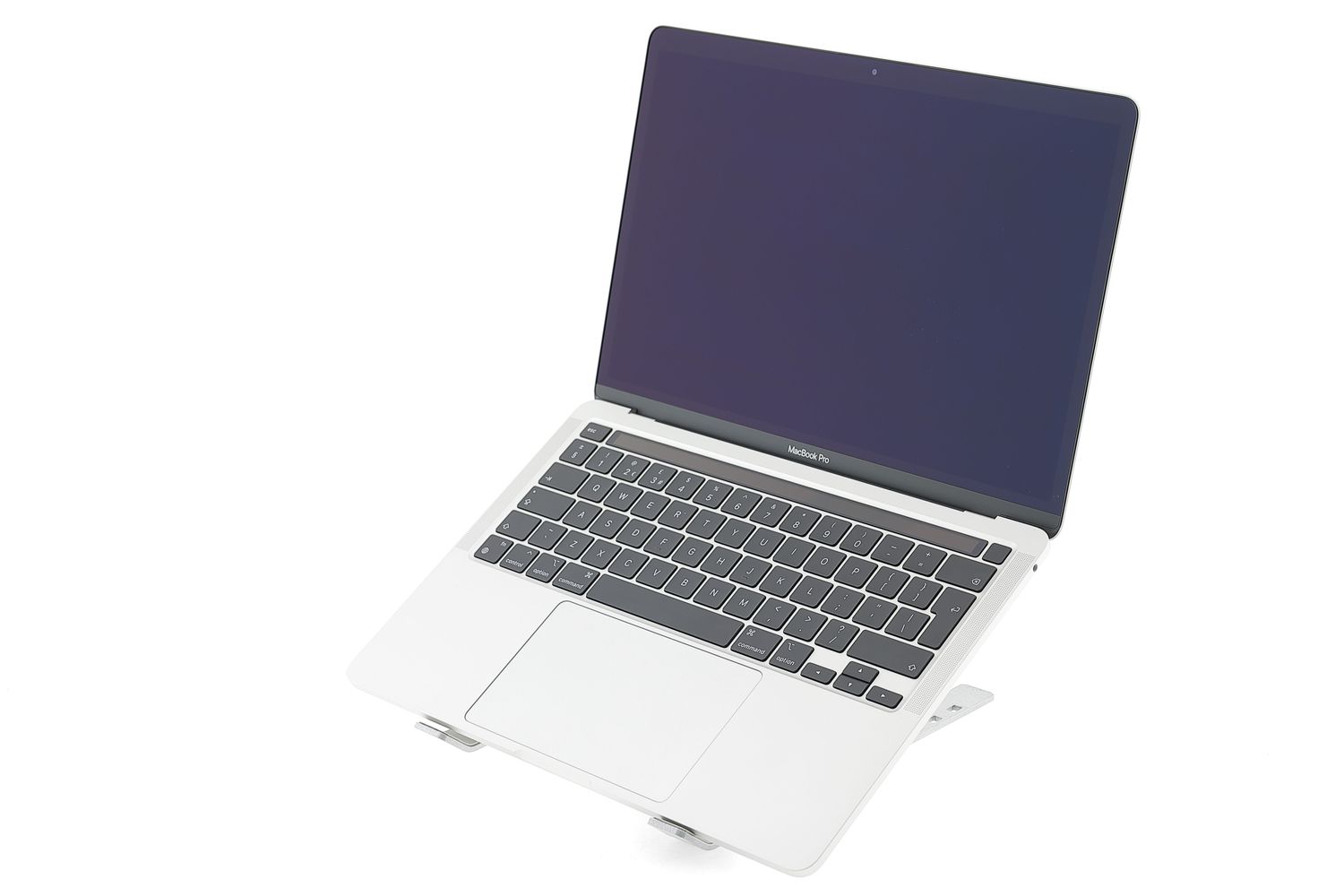 Apple MacBook Pro 13″ 2020, M1 8 Cores, 8 GB, 8 core GPU 256 GB Silver - Като нов