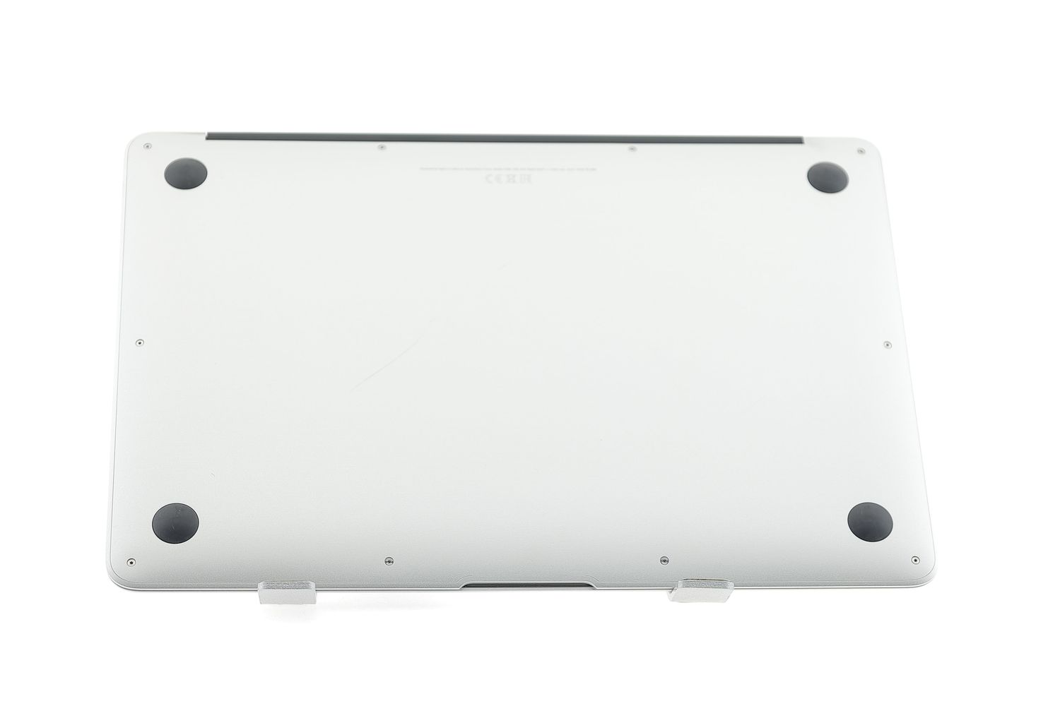 Apple MacBook Air 13″ 2017, i5 1.8 GHz, 8 GB, HD Graphics 6000 128 GB Silver - Отлично