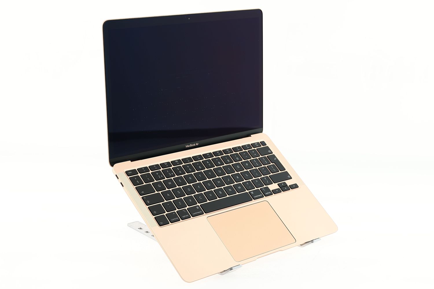 Apple MacBook Air 13″ 2020, i5 1.1 GHz, 8 GB, Intel Iris Plus 256 GB Gold - Отлично