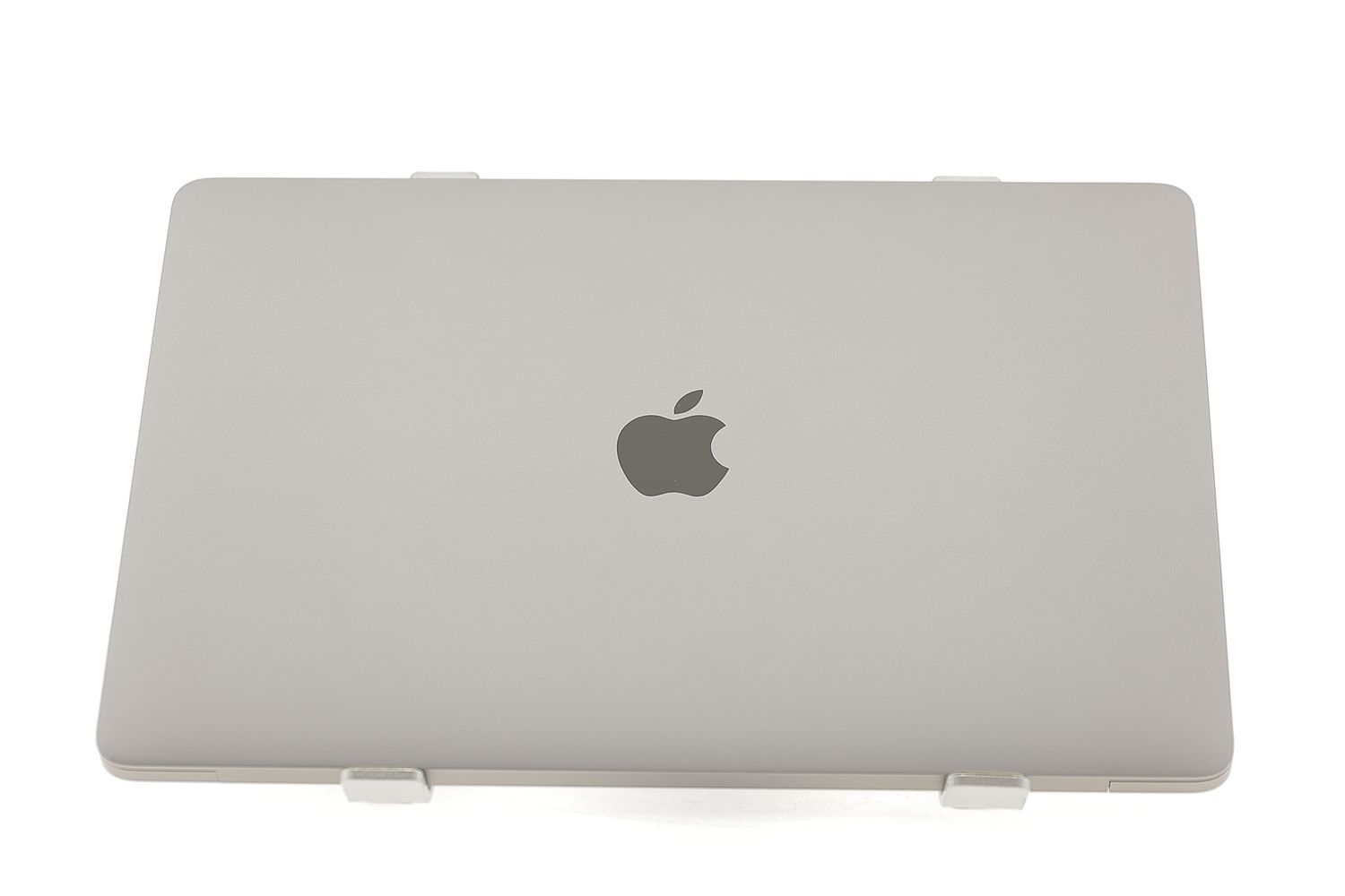 Apple MacBook Pro 13″ 2020, M1 8 Cores, 8 GB, 8 core GPU 256 GB Space Gray - Kiváló