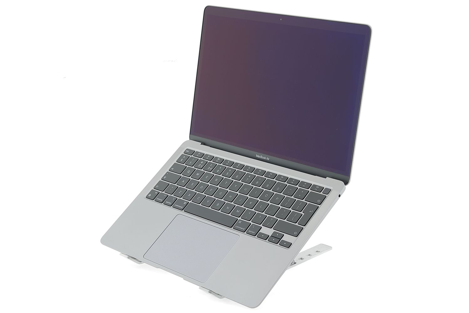 Apple MacBook Air 13″ 2020, i3 1.1 GHz, 8 GB, Intel Iris Plus 256 GB Space Gray - Kiváló