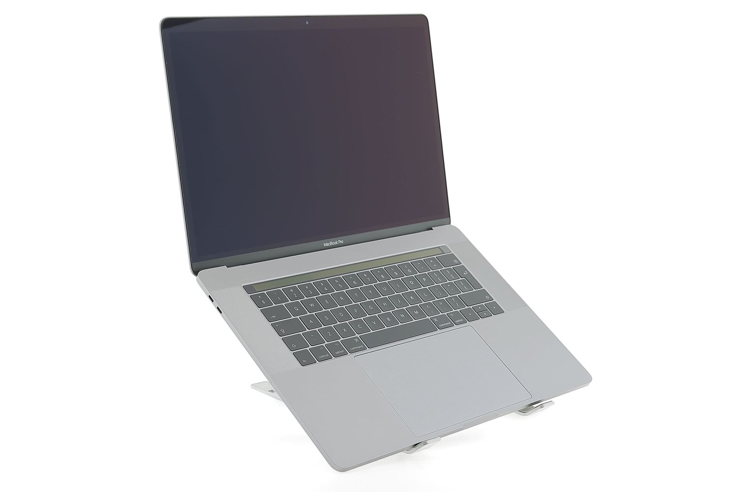 Apple MacBook Pro 15″ Touch Bar 2017, i7 2.9 GHz, 16 GB, AMD Radeon Pro 560 512 GB Space Gray - Újszerű
