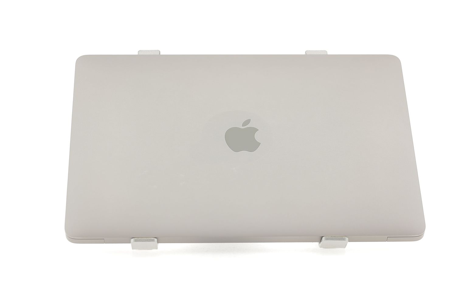 Apple MacBook Air 13″ 2020, M1 8 Cores, 16 GB, 7 core GPU 256 GB Space Gray - Foarte bun