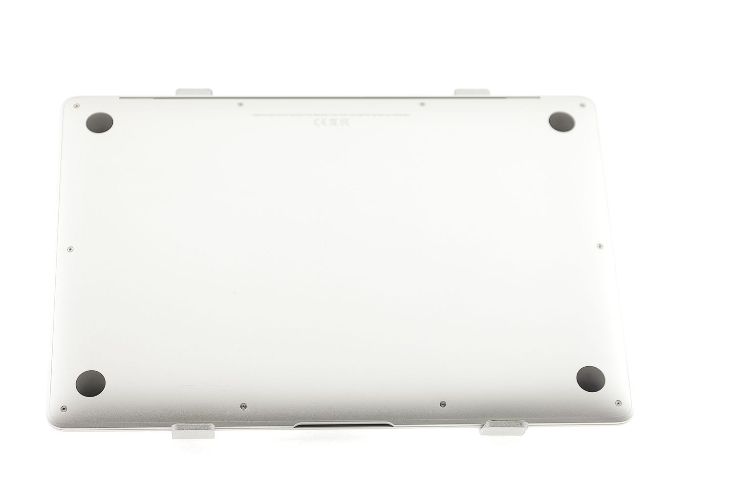 Apple MacBook Air 13″ 2020, M1 8 Cores, 8 GB, 8 core GPU 512 GB Silver - Kiváló