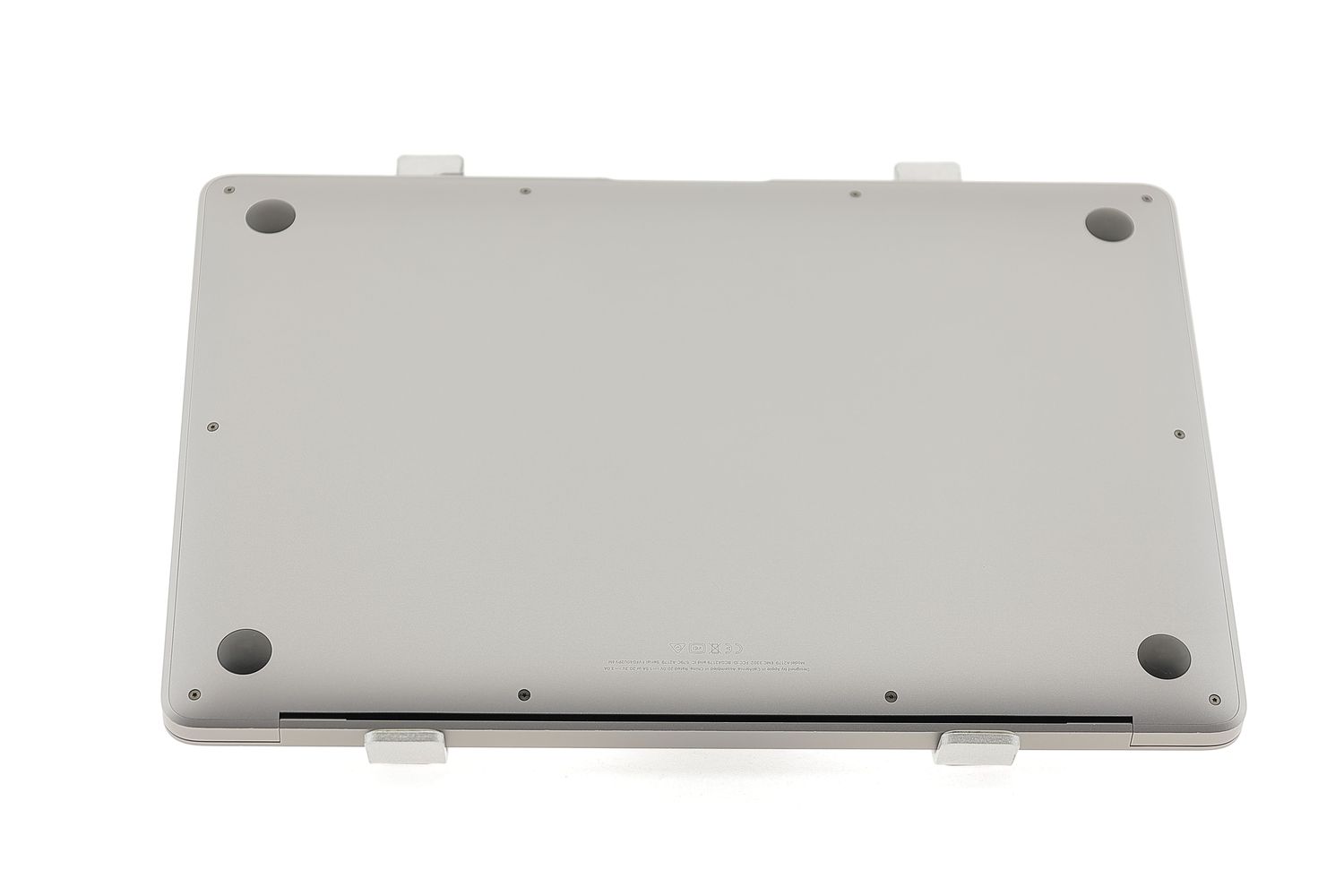 Apple MacBook Air 13″ 2020, i5 1.1 GHz, 8 GB, Intel Iris Plus 256 GB Space Gray - Отлично