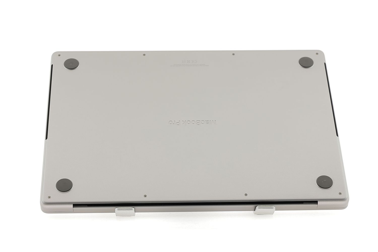 Apple MacBook Pro 16″ 2021, M1 Pro 10 Cores, 16 GB, 16 core GPU 512 GB Space Gray - Като нов