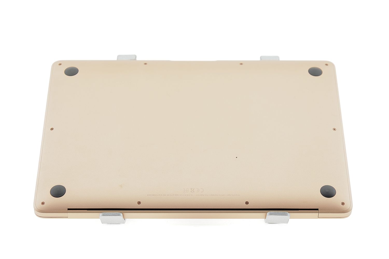 Apple MacBook Air 13″ 2020, i3 1.1 GHz, 8 GB, Intel Iris Plus 256 GB Gold - Отлично