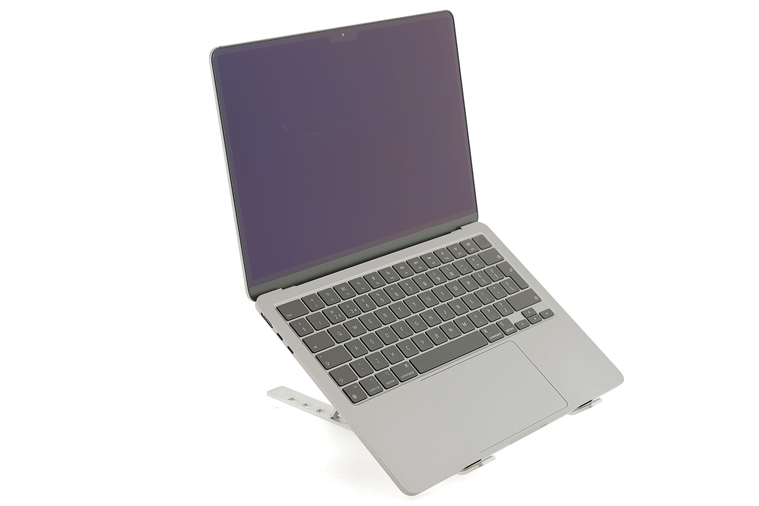 Apple MacBook Air 13″ 2022, M2 8 Cores, 8 GB, 8 core GPU 256 GB Space Gray - Ca nou