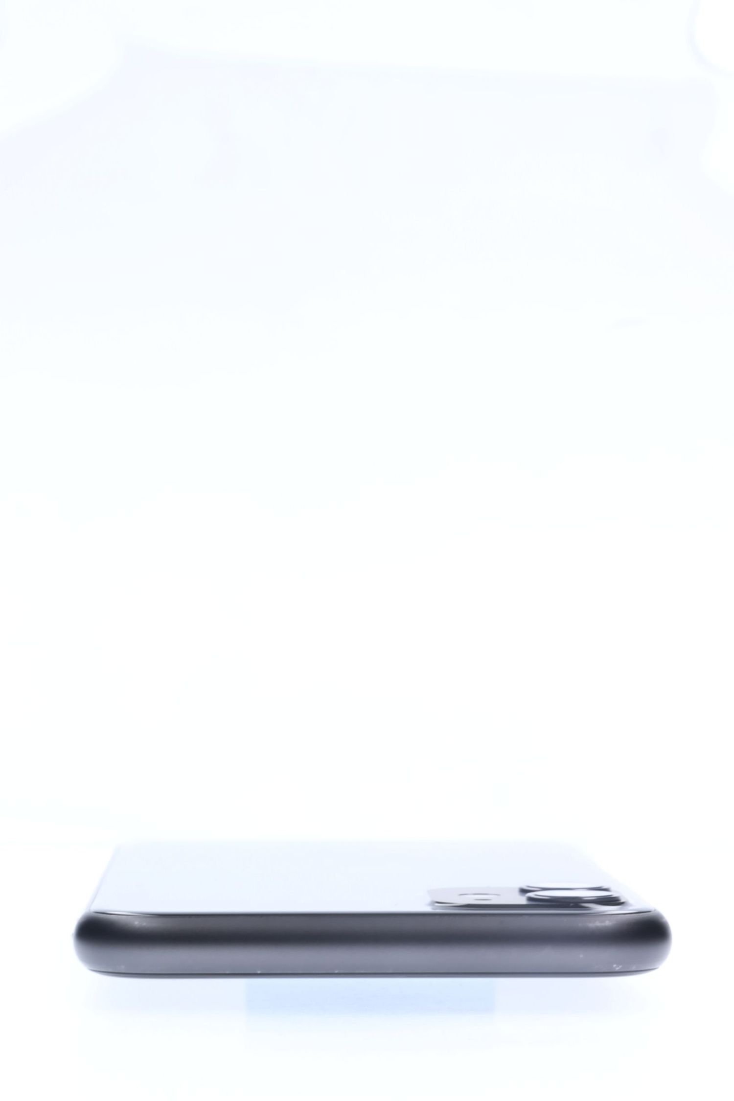Apple iPhone 11 64 GB Black - Като нов