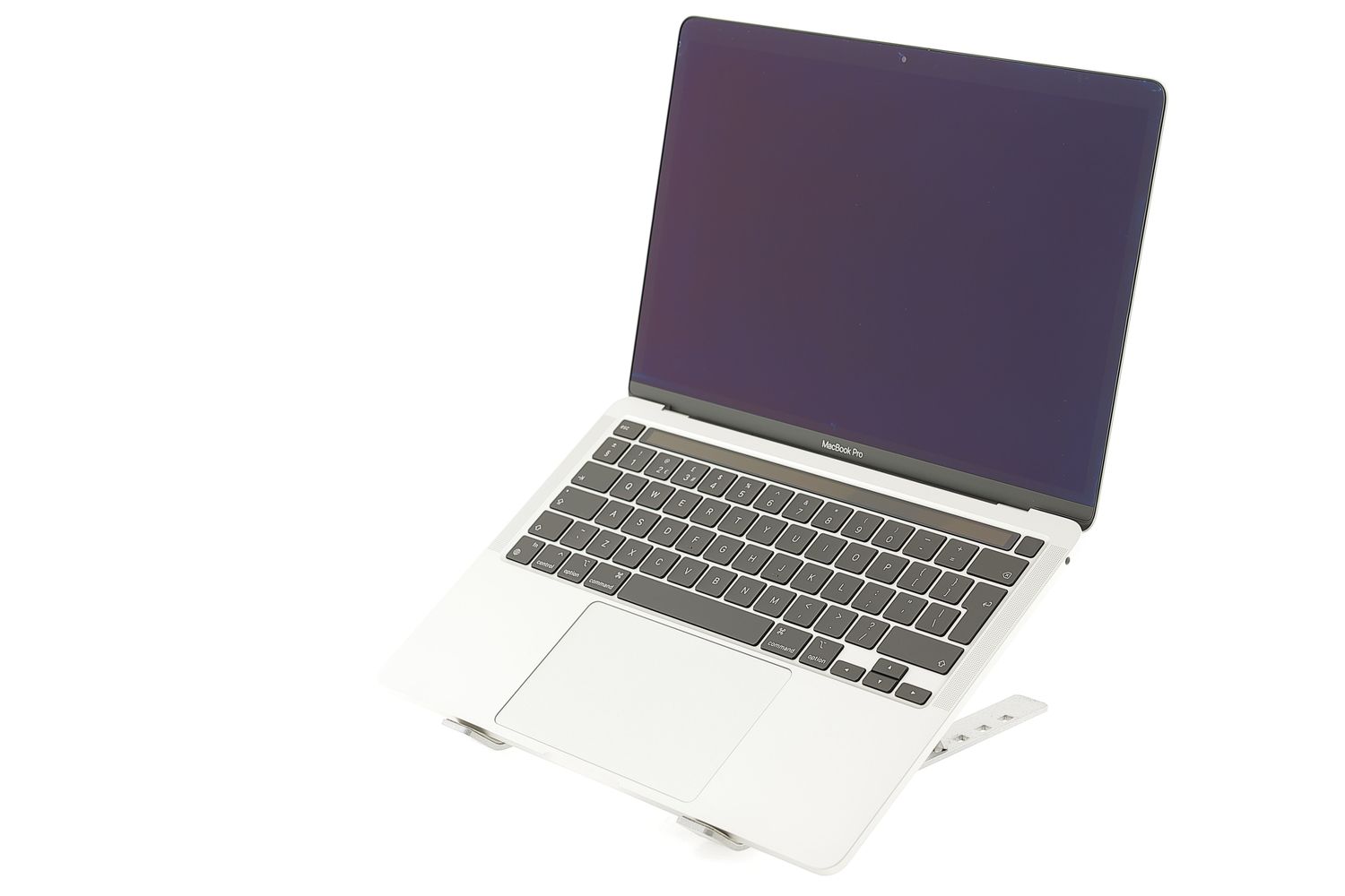 Apple MacBook Pro 13″ 2022, M2 8 Cores, 8 GB, 10 core GPU 256 GB Silver - Újszerű