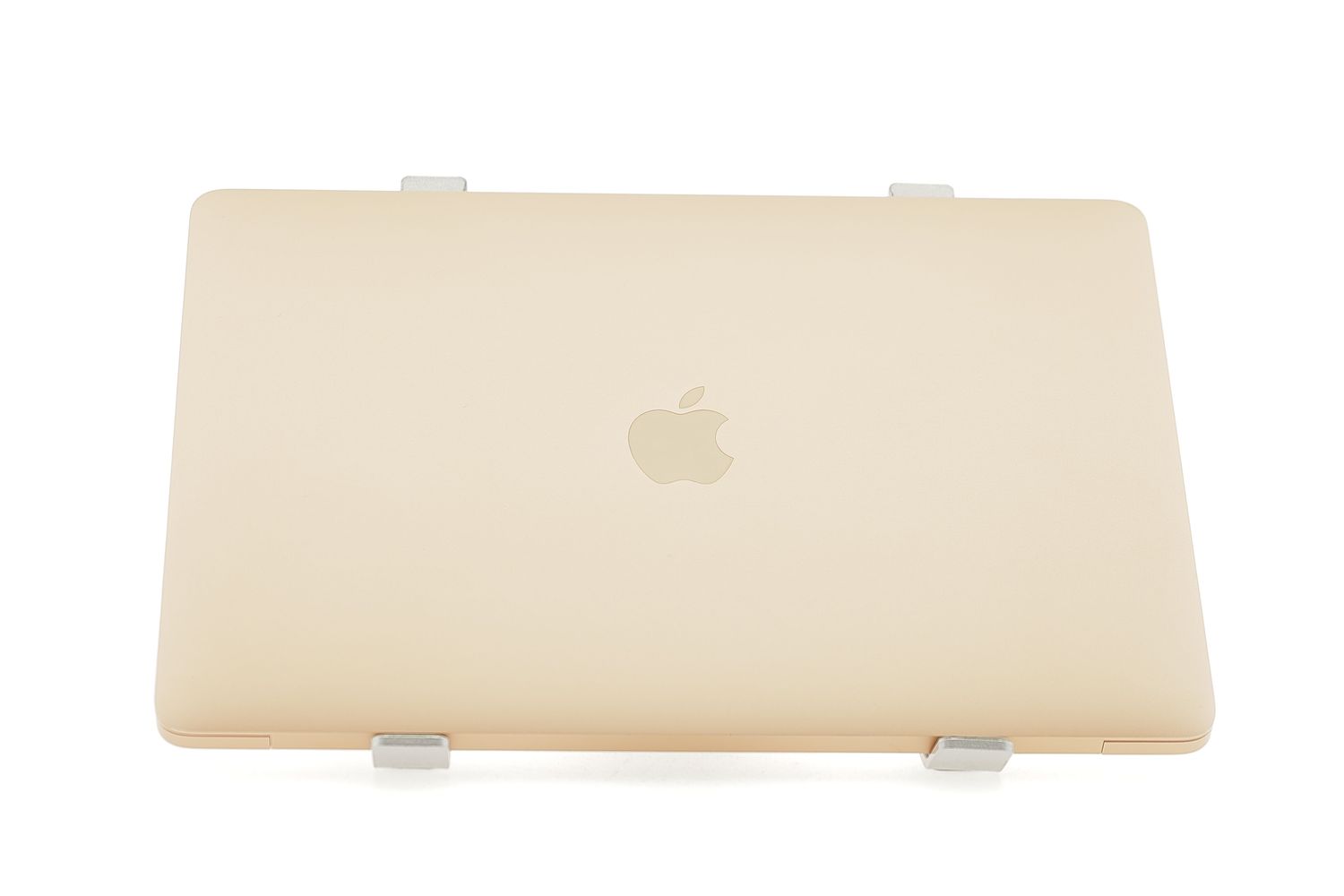 Apple MacBook Air 13″ 2020, i5 1.1 GHz, 8 GB, Intel Iris Plus 256 GB Gold - Excelent