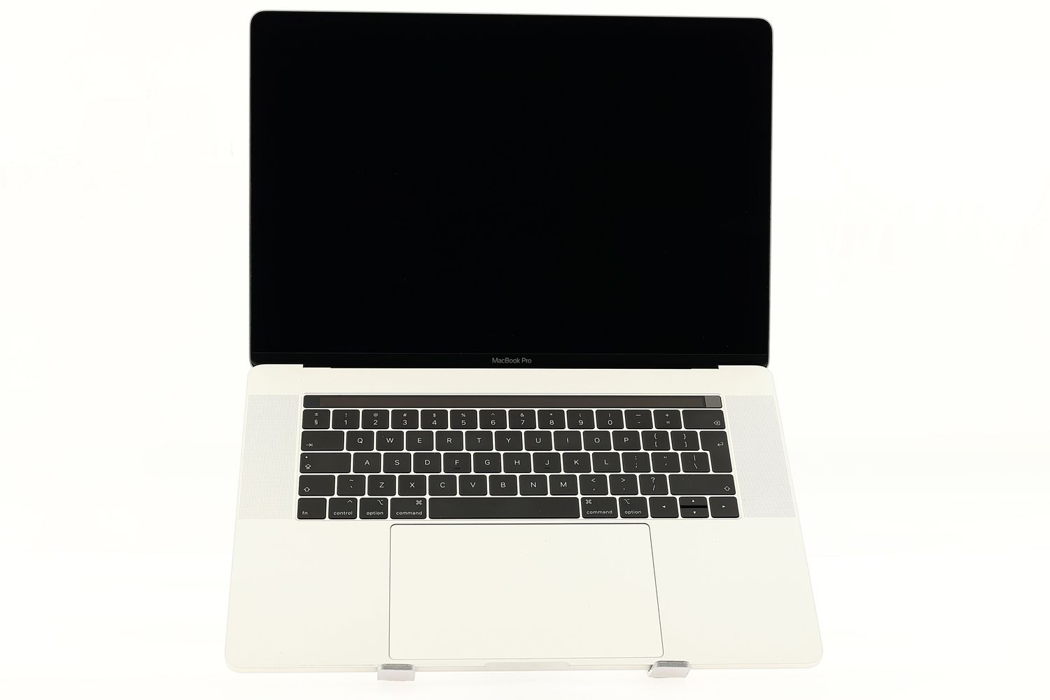 Apple MacBook Pro 15″ Touch Bar 2019, i9 2.3 GHz, 16 GB, AMD Radeon Pro 560X 512 GB Silver - Като нов