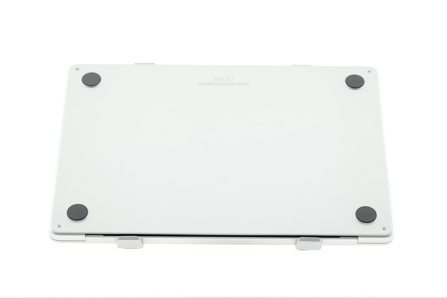 Apple MacBook Air 13″ 2024, M3 8 Cores, 8 GB, 8 core GPU 256 GB Silver - Újszerű
