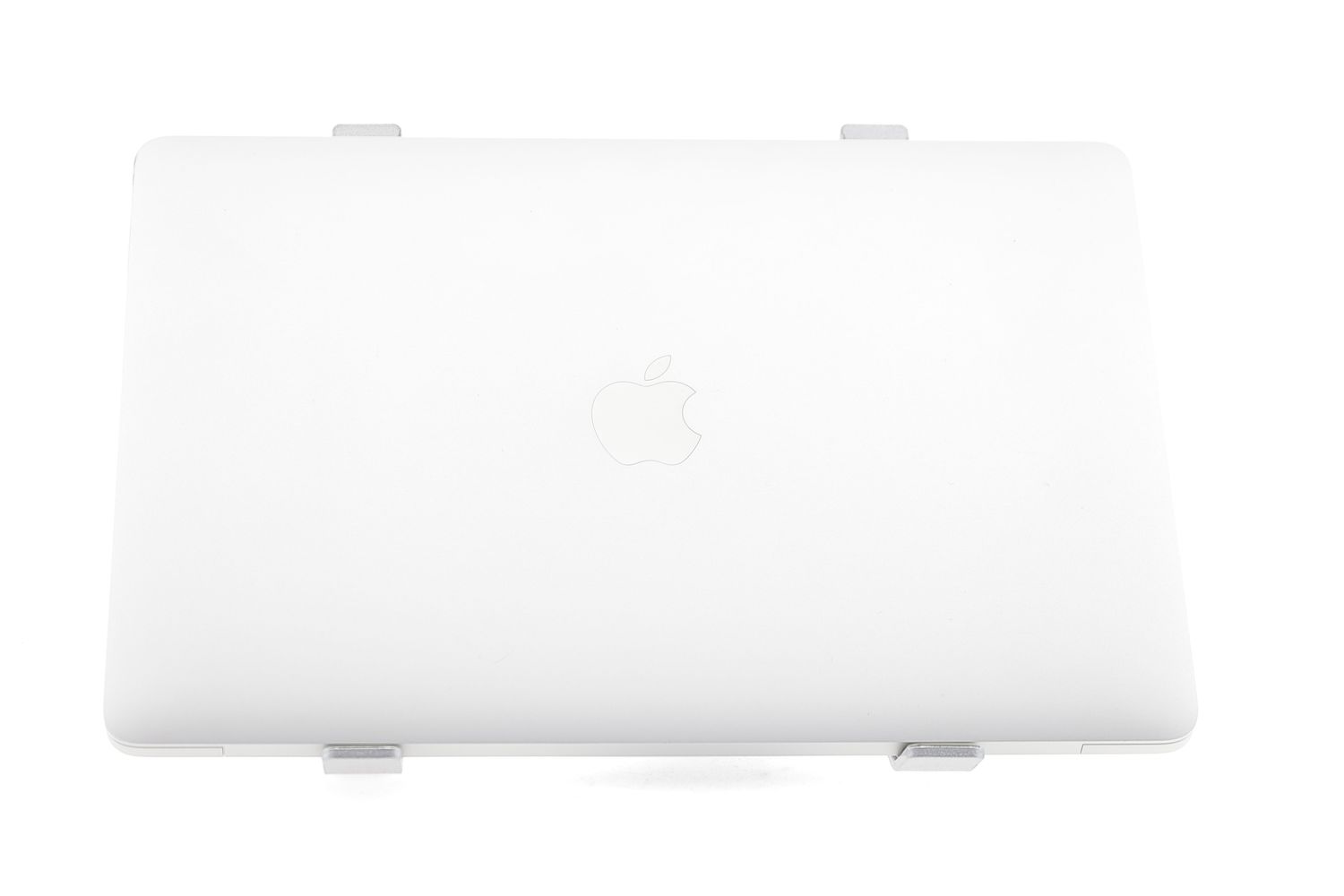 Apple MacBook Pro 13″ 2020, M1 8 Cores, 8 GB, 8 core GPU 256 GB Silver - Като нов