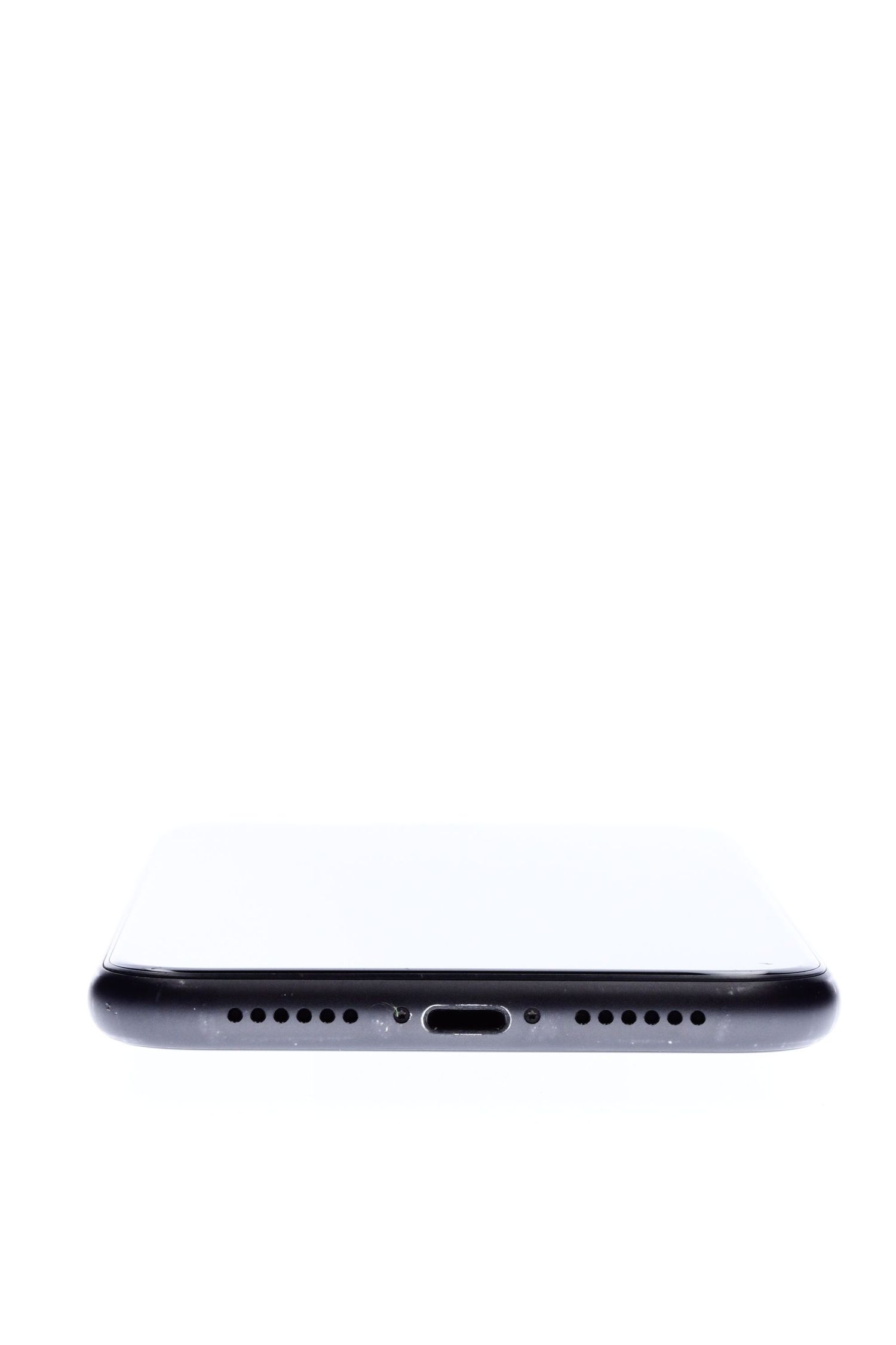 Apple iPhone 11 64 GB Black - Много добро